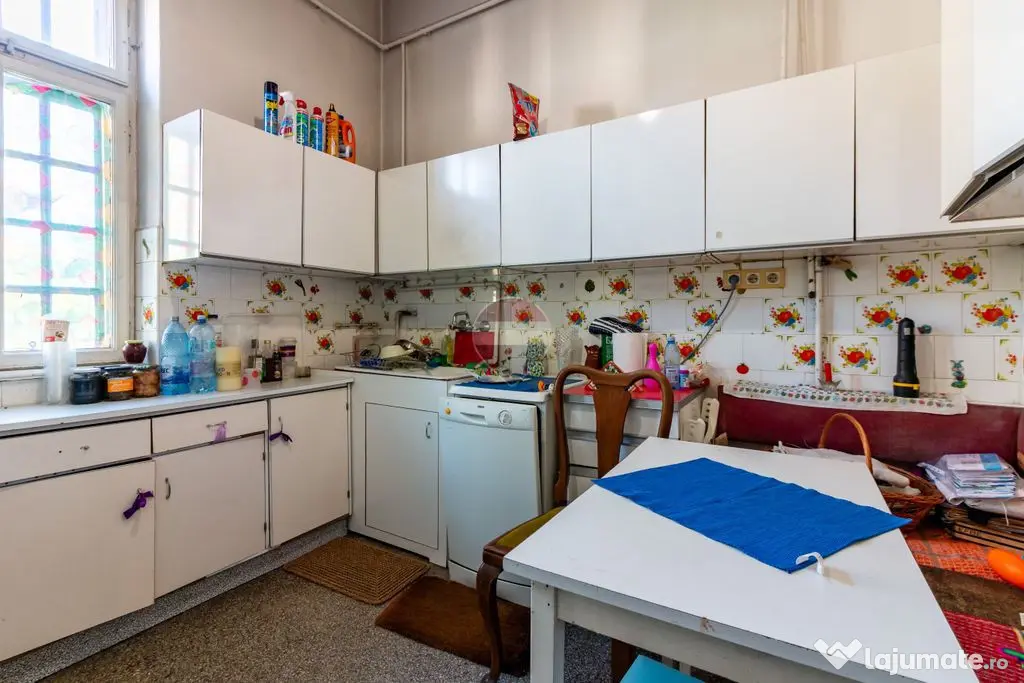 Apartament in vila de vanzare în zona Kiseleff, curte 24...