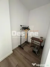 Apartament 2 camere decomandat cu loc de parcare situat l... 