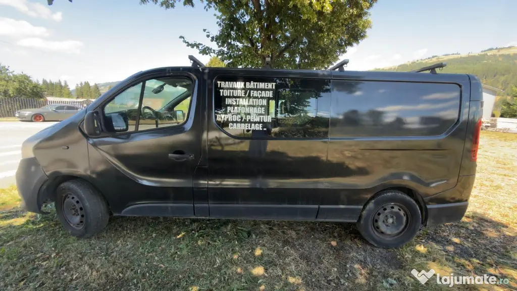 Vând Renault trafic L