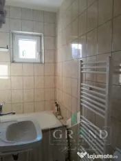 3 camere în Mănăștur–Str.Parâng | Etaj 3/4 | Central?