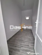 CASĂ tip duplex, situata in Valea Adanca 