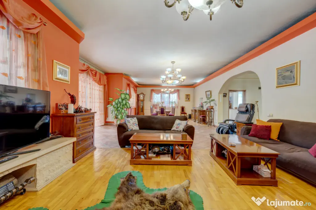 Fundeni, imobil S+P+1, 350mp utili, piscină, foișor, 2 gar - Bucuresti (Bucuresti-Ilfov)