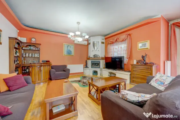 Fundeni, imobil S+P+1, 350mp utili, piscină, foișor, 2 gar - Bucuresti (Bucuresti-Ilfov)