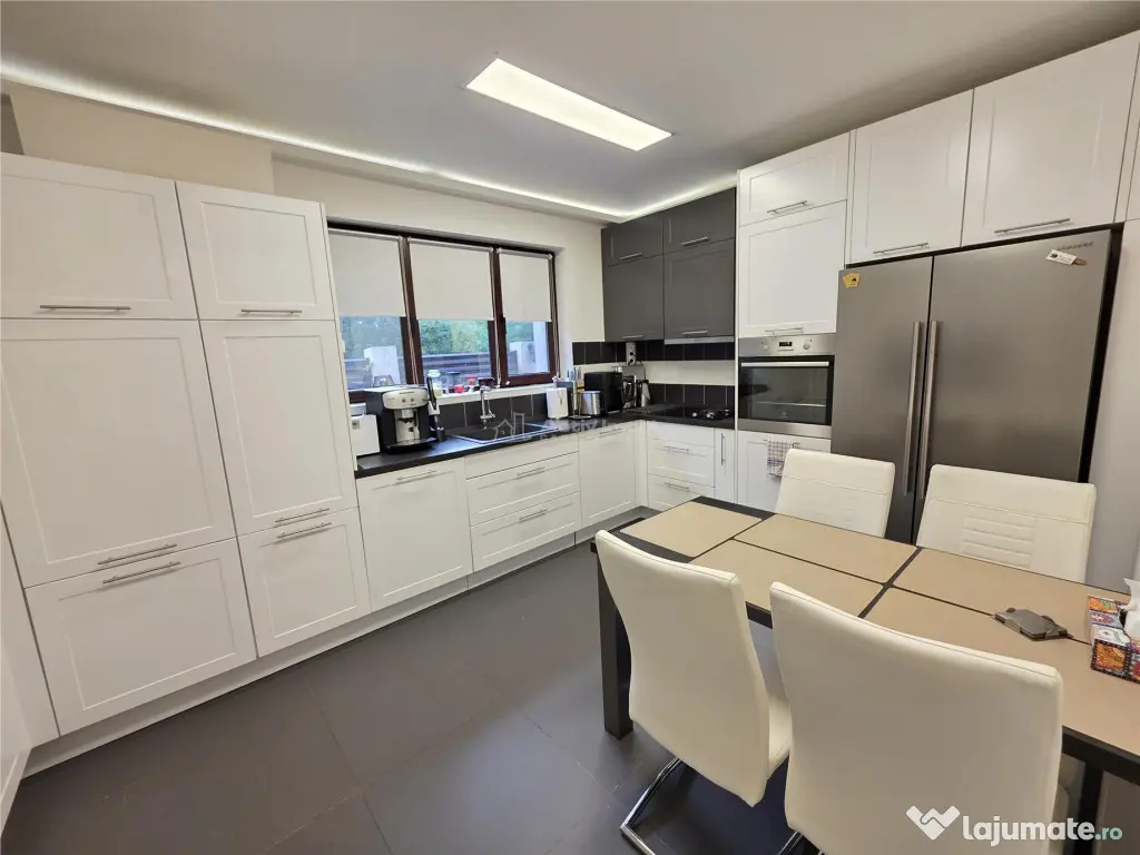 Casa Mogosoaia 10 camere - s.u. 280 mp - teren 620 mp - Mogosoaia (Bucuresti-Ilfov)
