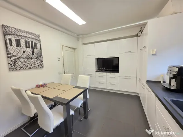 Casa Mogosoaia 10 camere - s.u. 280 mp - teren 620 mp - Mogosoaia (Bucuresti-Ilfov)