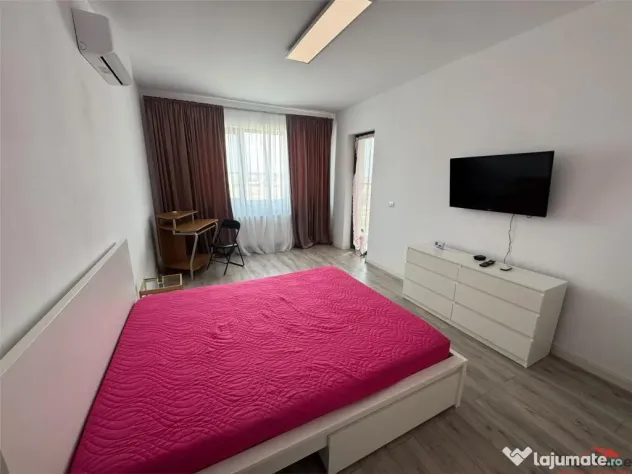 Garsoniera bloc nou, etaj 2, mobilata si utilata, parcare - Focsani (Vrancea)
