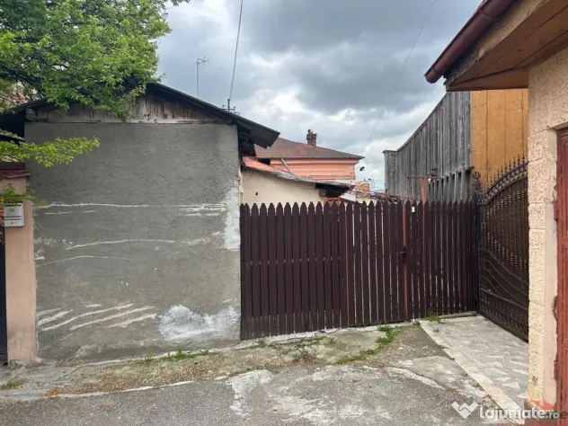 Casa de in Odobesti, zona centrala. - Odobesti (Bacau)