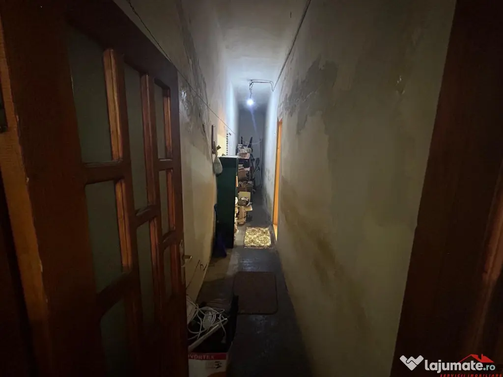 Casa de in Odobesti, zona centrala. - Odobesti (Bacau)