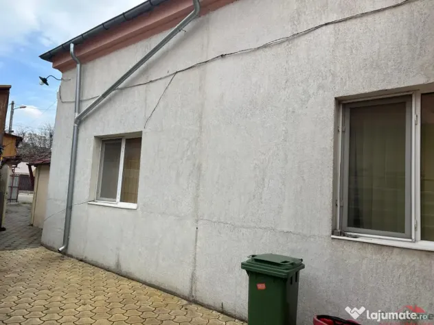 Casa de in Odobesti, zona centrala. - Odobesti (Bacau)