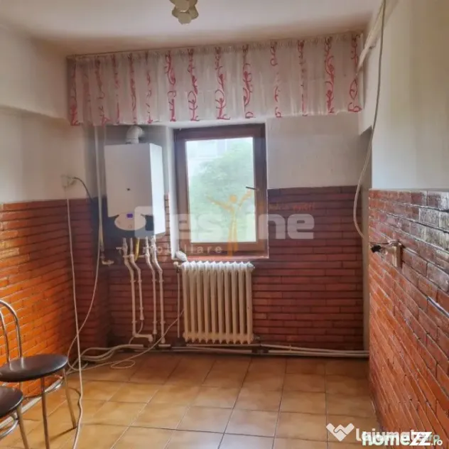 APARTAMENT DE VANZARE - Calarasi (Calarasi)