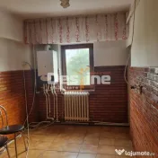APARTAMENT DE VANZARE 