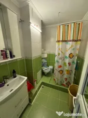 Apartament 3 camere decomandat- zona Poarta 6