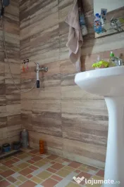 Casa de vacanta cu cinci camere -Busteni-Valea Alba 