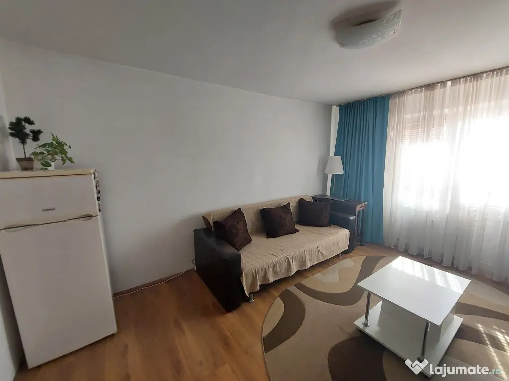 Proprietar – Vând garsonieră in Calea Buziașului – zona AEM