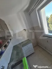 Apartament cu 3 camere de vânzare în Dâmbu Pietros – St