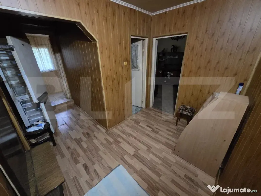 Apartament cu 2 camere, nedecomandat, zona Micro 19 - Galati (Galati)