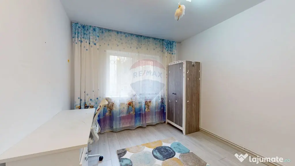Comision 0% | Apartament 3 camere | Centru Civic | Parcare - Brasov (Brasov)