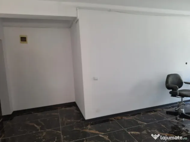 Apartament de vanzare 2 camere, 41mp zona Stejarului - Floresti (Cluj)