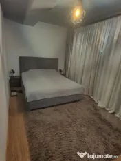 Vand apartament 3 camere 60mp+balcon 10 mp+terasa 20mp zona