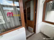 Apartament 3 camere ,str. Victoriei , etaj 1