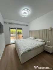 Apartament la parter, cu curte privată, terasă de 30 mp... 