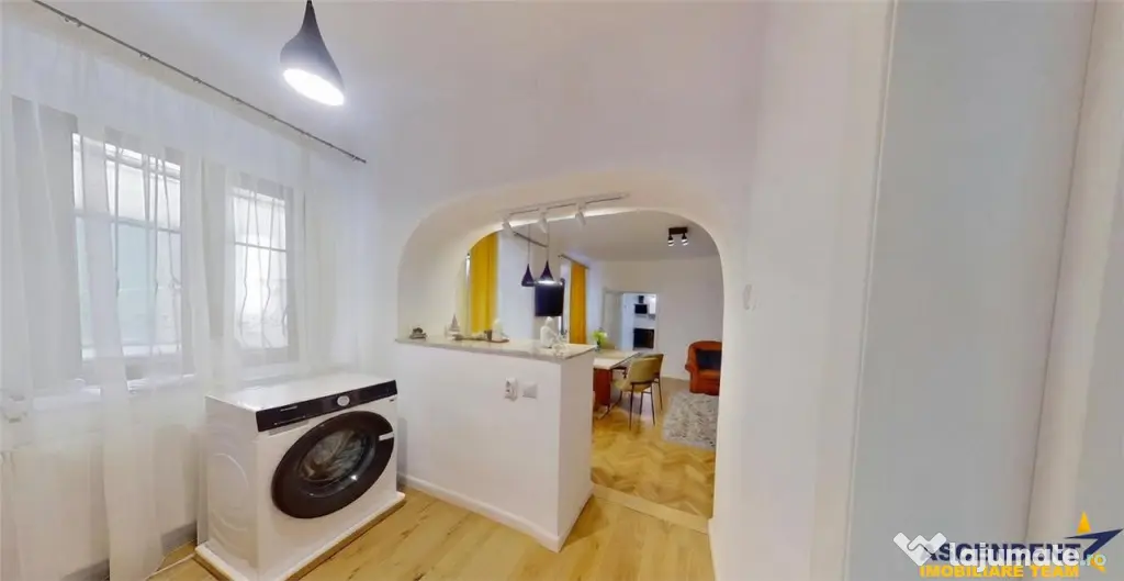 Apartament cu farmec istoric si confort modern, 2 bai, Centr - Brasov (Brasov)