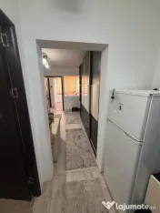 Garsoniera, 31 mp, zona Liceul Nicolae Titulescu in Brazda 