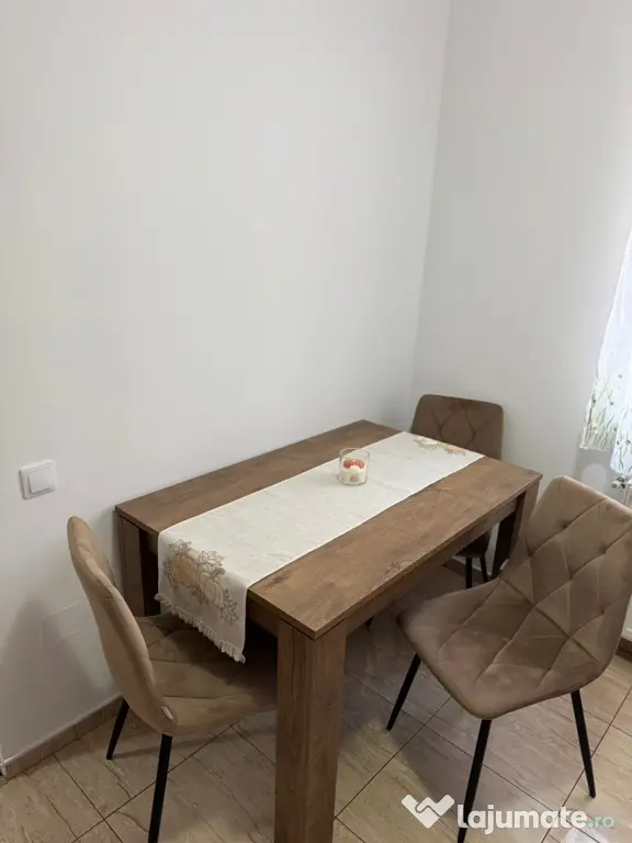 Închiriez apartament Florești Cetății 334 cu parcare