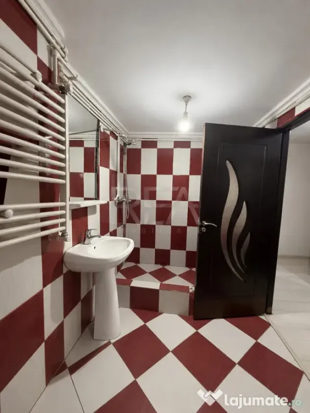 Apartament 3 Camere | 2 Boxe | Centrală Proprie | Anvelopat - Bucuresti (Bucuresti-Ilfov)