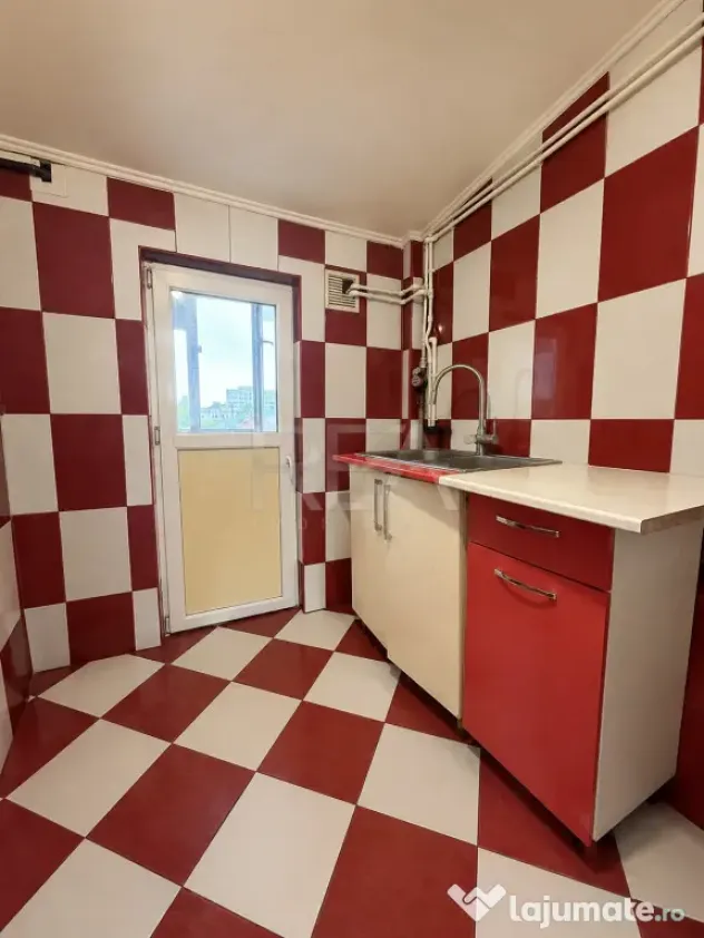 Apartament 3 Camere | 2 Boxe | Centrală Proprie | Anvelopat - Bucuresti (Bucuresti-Ilfov)