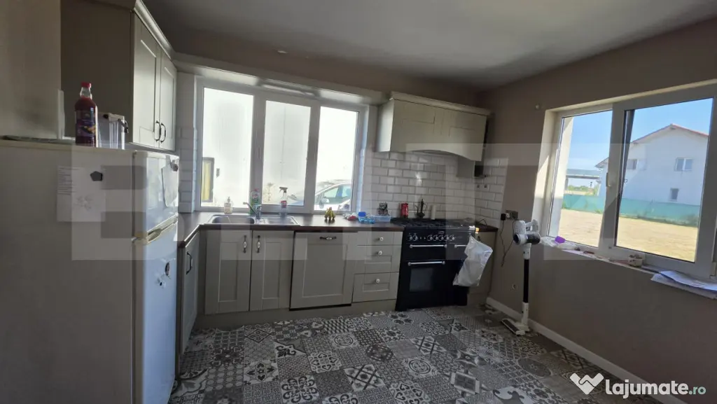 Casa 4 camere 120 mp, teren 5000 mp.. Sud - Satu Mare (Satu-Mare)