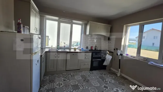 Casa 4 camere 120 mp, teren 5000 mp.. Sud - Satu Mare (Satu-Mare)