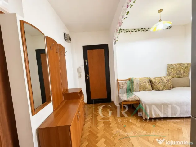 Apartament 3 camere, zona Interservisan - Cluj-Napoca (Cluj)