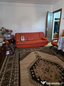 Vand apartament 3 camere Ramnicu Sarat central