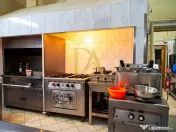 Restaurant complet utilat de închiriat – Ultra Central... 