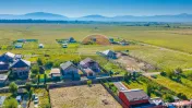 Teren intravilan 1.000 mp de vânzare în Hărman – COM... 