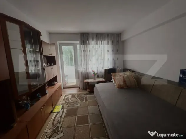 Apartament Îngrijit 2 Camere – Spatele Liceului I.C. Viss - Titu (Dambovita)