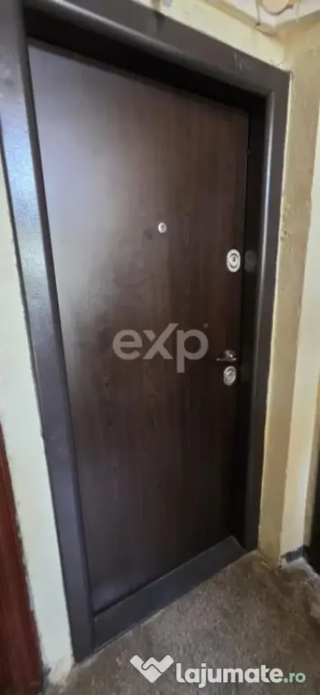 Apartament 2 Camere, Etaj 1, Mobilat Modern – Micro 11, T? - Targoviste (Dambovita)