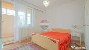 Apartament cu 3 camere de închiriat în zona Blumana 