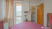 Apartament cu 3 camere de închiriat în zona Blumana 