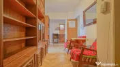 Apartament cu 3 camere de închiriat în zona Blumana 