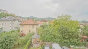 Apartament cu 3 camere de închiriat în zona Blumana 