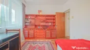 Apartament cu 3 camere de închiriat în zona Blumana