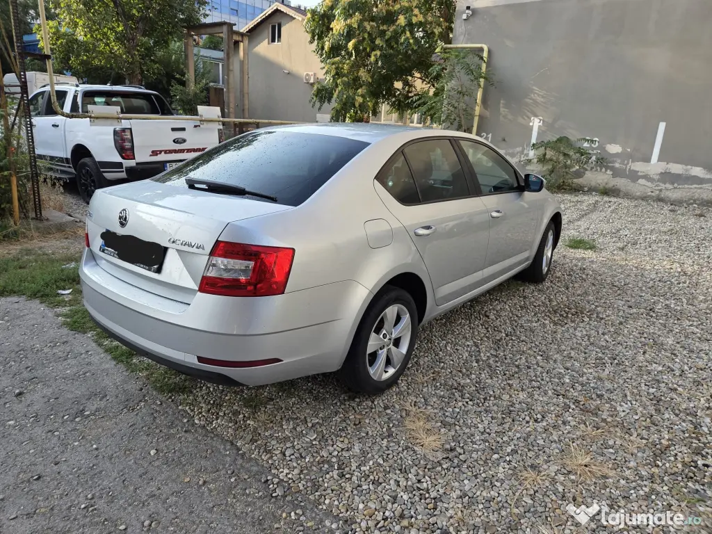 SVand Skoda Octavia 3