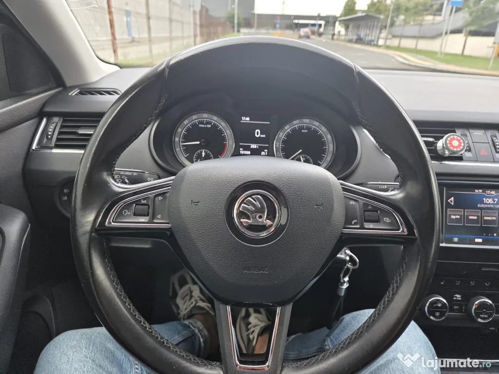 SVand Skoda Octavia 3