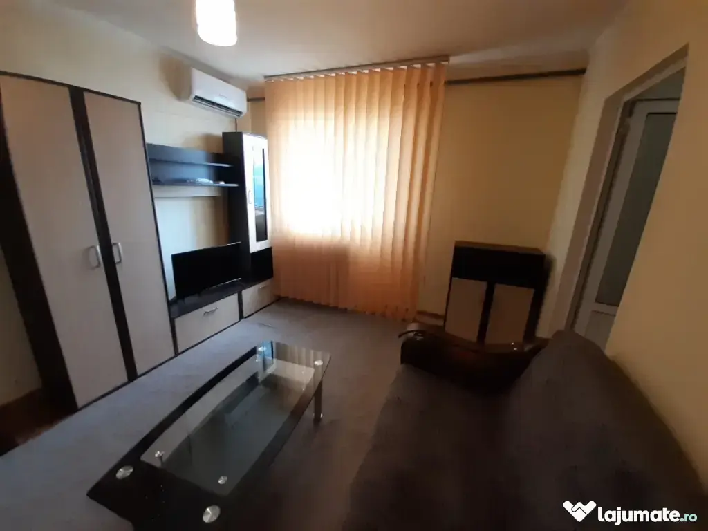 PF, Podu Ros,închiriez apartament 2 camere,CT,Palas,Centru
