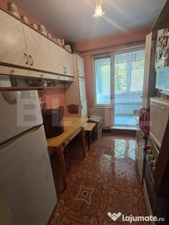 Apartament 2 camere, 52 mp, etaj 1, centrală proprie, Dâmb - Targu Mures (Mures)