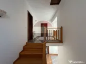 Vilă cu 4 camere de închiriat în zona Primaverii 
