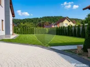 Vilă cu 4 camere de închiriat în zona Primaverii 