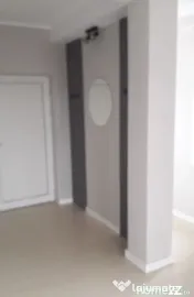De inchiriat 2 apartamente cu 2 camere, etaj 1/2, strada ... 